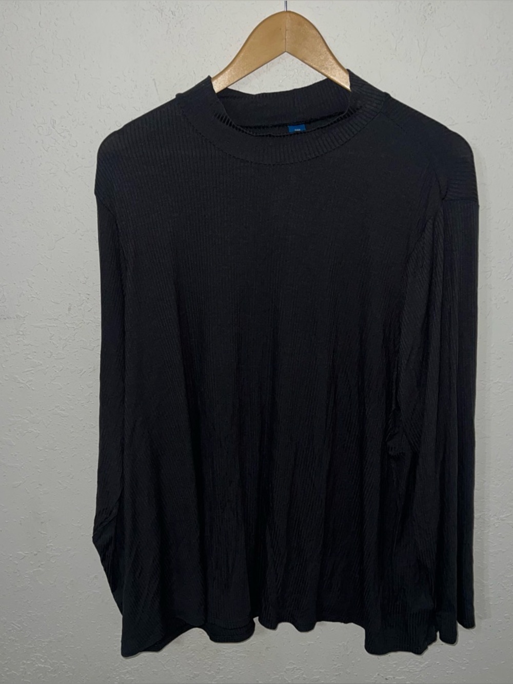 Old Navy Luxe black ribbed mock neck top Size XXL.